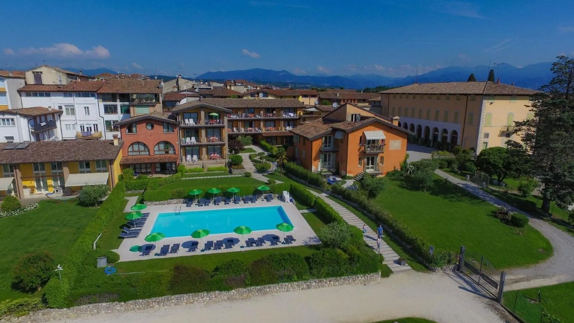 Apartment Appartement Mit Privatem Garten, Pool Und Seeblick Moniga del Garda