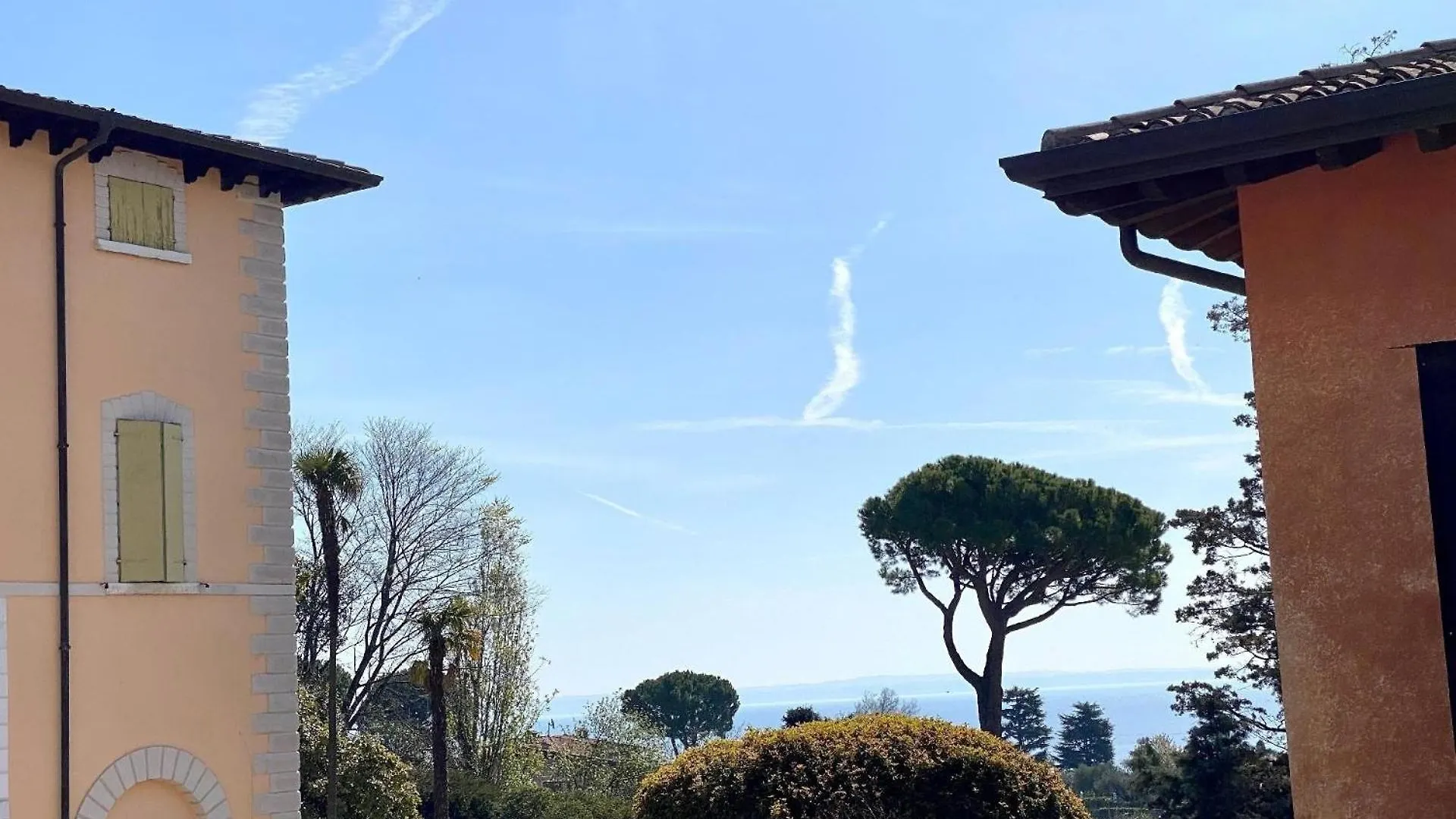 Appartement Mit Privatem Garten, Pool Und Seeblick Moniga del Garda