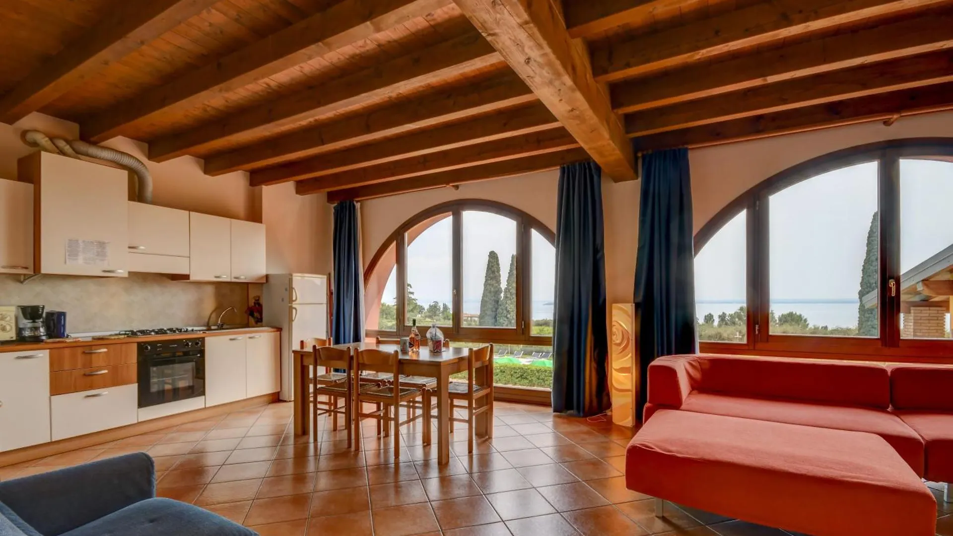 Appartement Mit Privatem Garten, Pool Und Seeblick Moniga del Garda Apartment