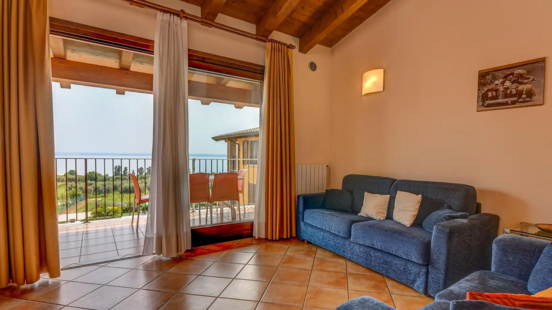 Appartement Mit Privatem Garten, Pool Und Seeblick Moniga del Garda 0*,  Italy