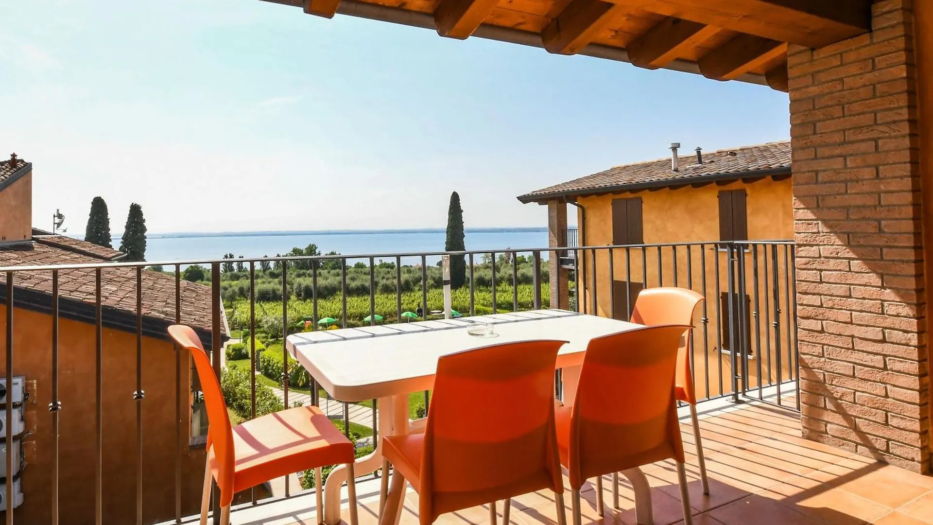 Appartement Mit Privatem Garten, Pool Und Seeblick Moniga del Garda