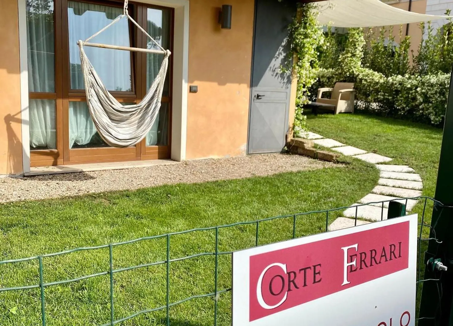 Appartement Mit Privatem Garten, Pool Und Seeblick Moniga del Garda Apartment