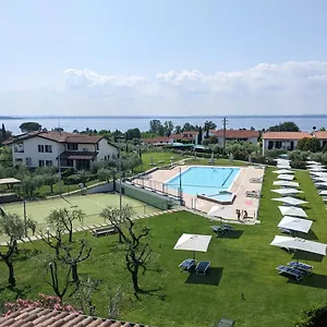Primera Moniga del Garda