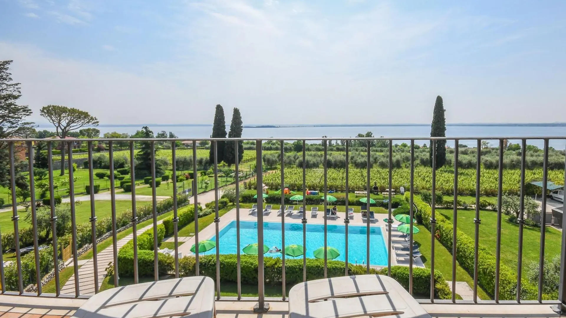 Apartment Appartement Mit Privatem Garten, Pool Und Seeblick Moniga del Garda Italy